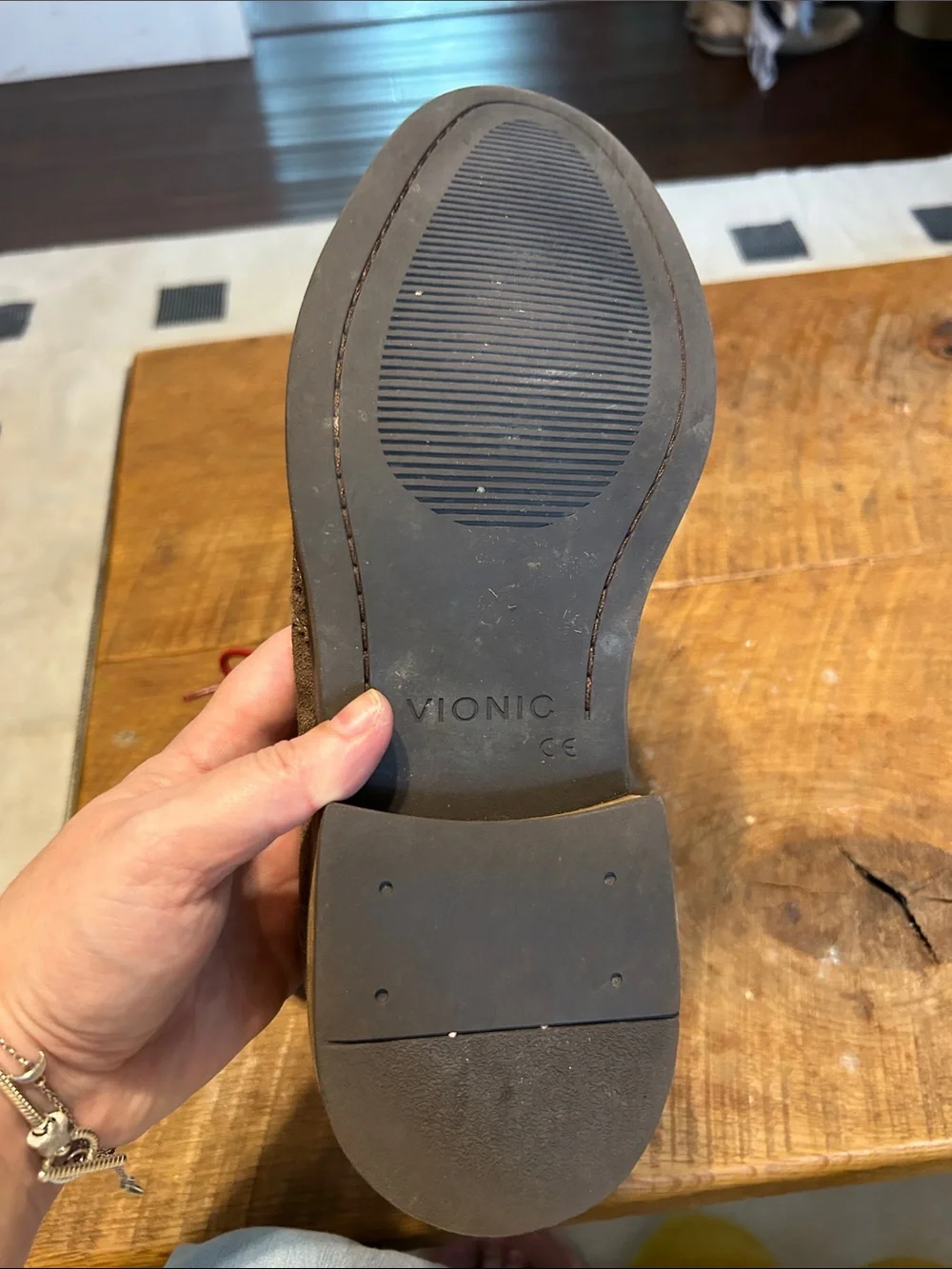Vionic Bruno -Men’s brown suede dress shoe - 11
